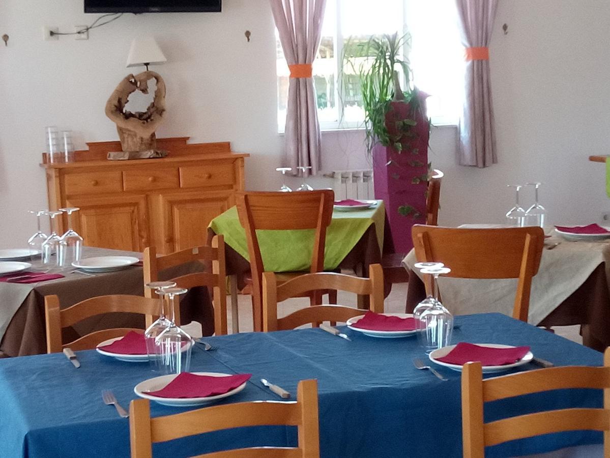 Hostal El Tropezon Matallana de Valmadrigal Екстер'єр фото
