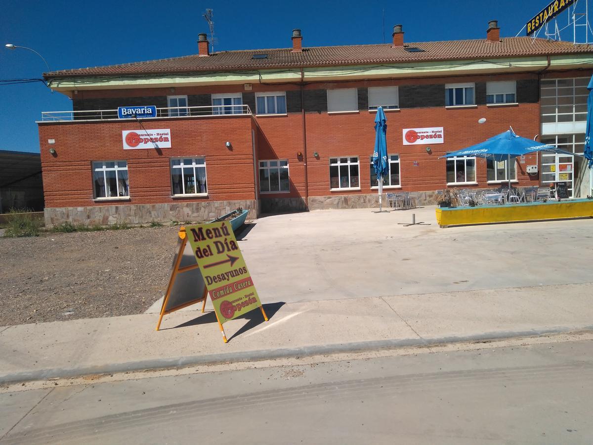 Hostal El Tropezon Matallana de Valmadrigal Екстер'єр фото